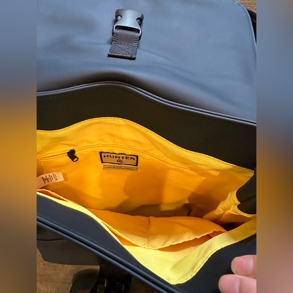 Hunter Target Backpack Medium Navy 20th Anniversary - Picture 7 of 11